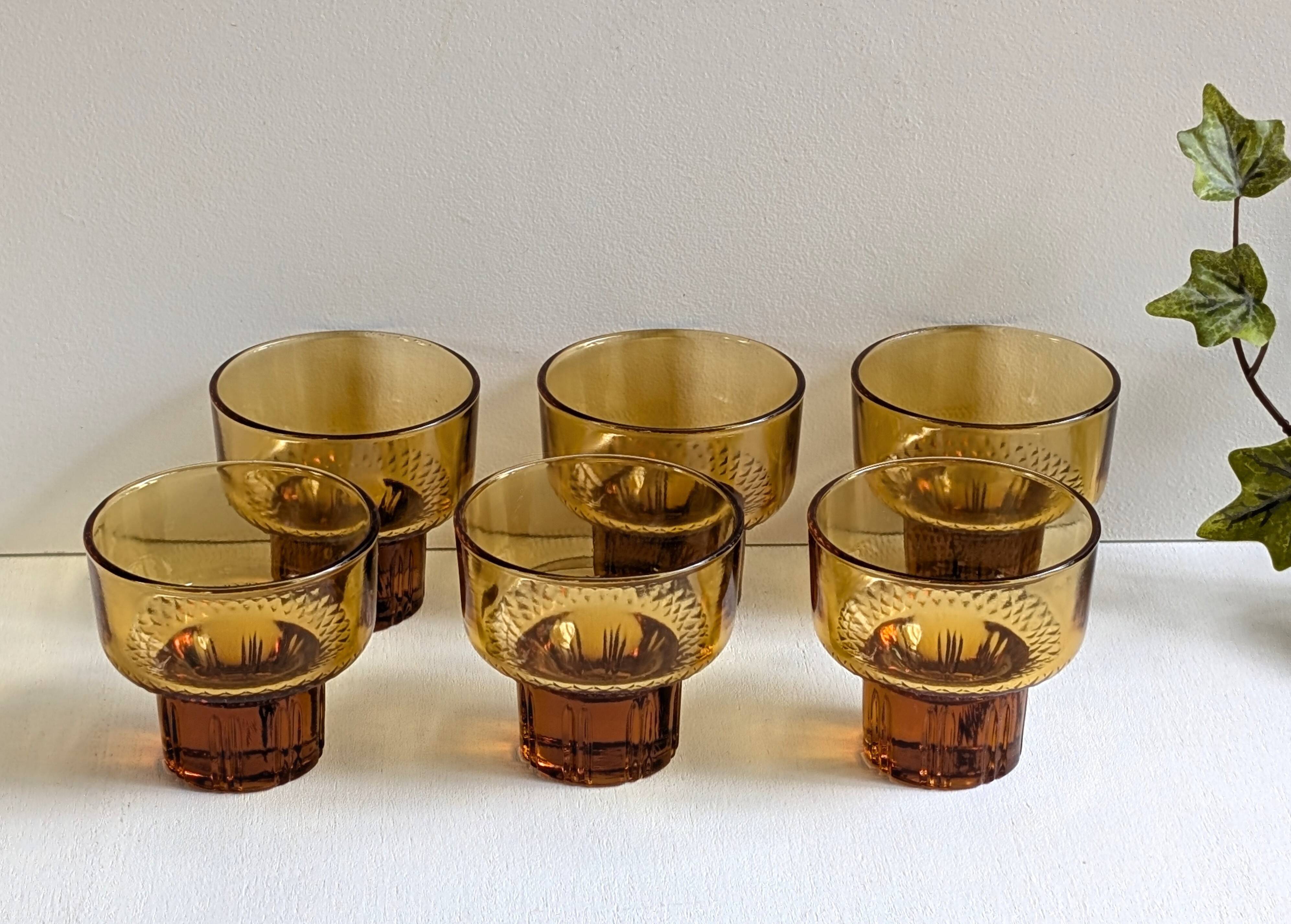 Tasses à café en verre