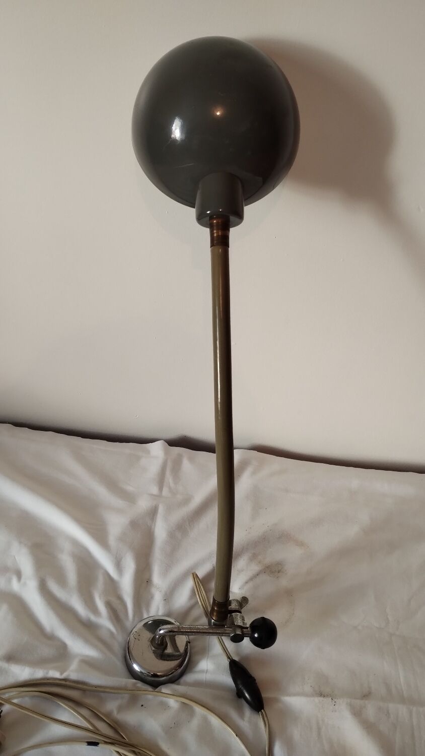 Workshop lamp