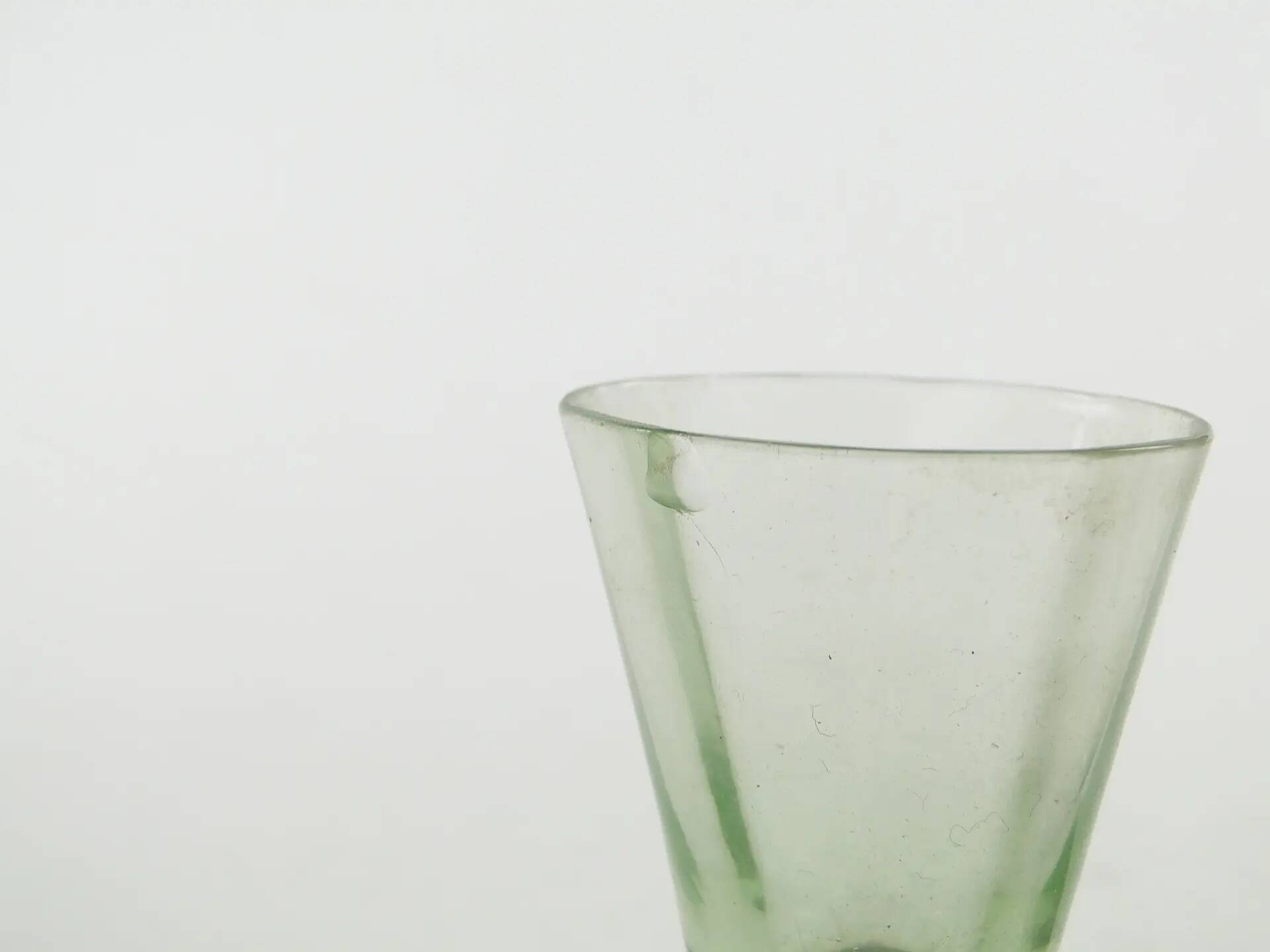 Ensemble de cinq verres, Art Déco, verre, Pologne, années 1930