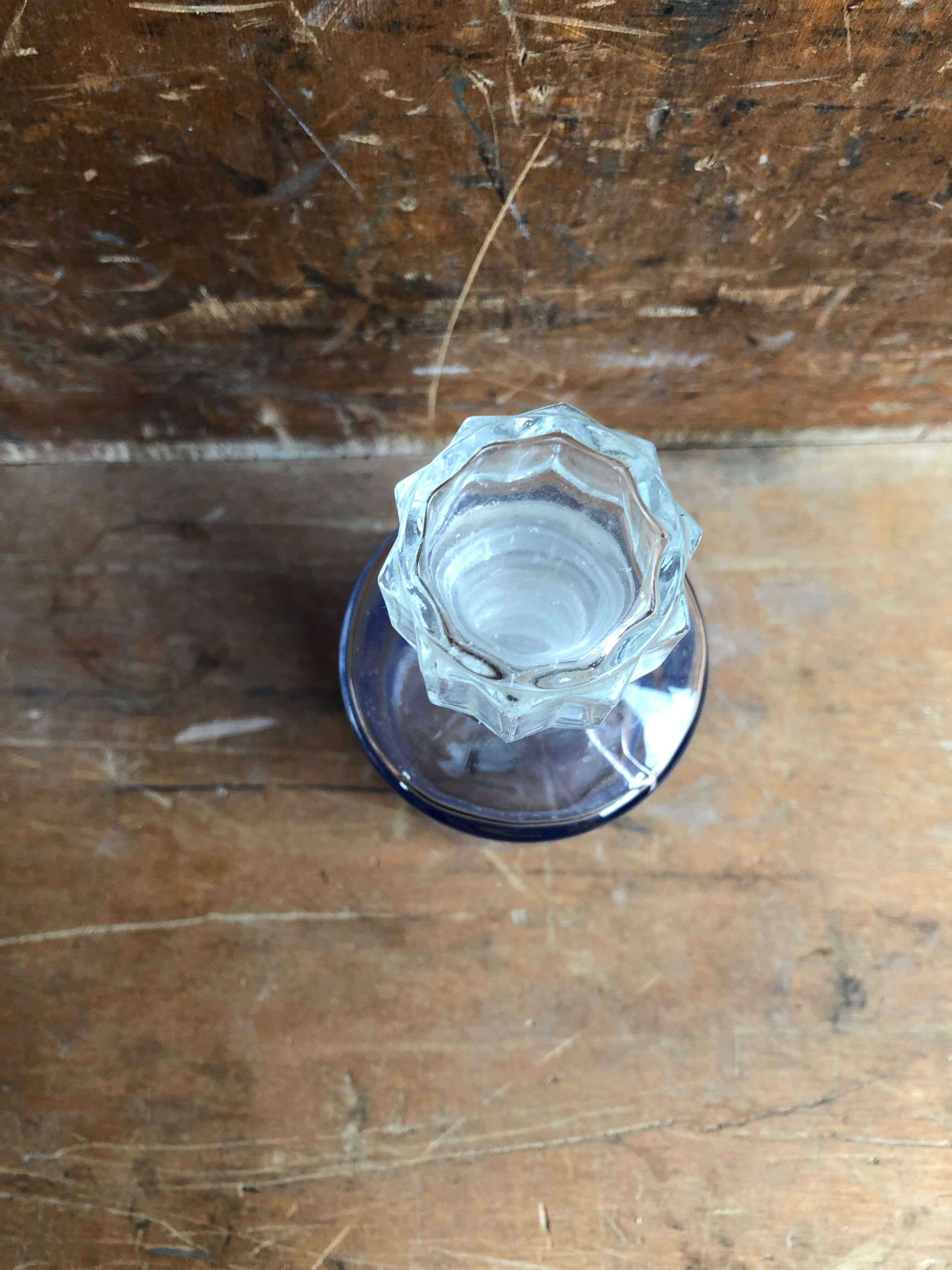 Old bottle bottle glass mold decoration blue sheet & gold + vintage cap