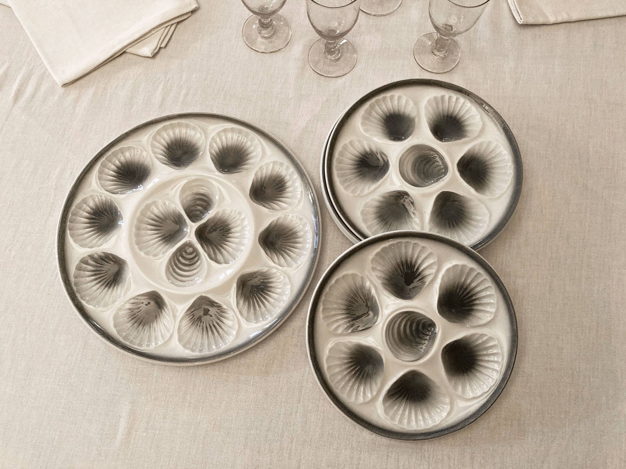 Oyster service, Moulin des loups, 1970s