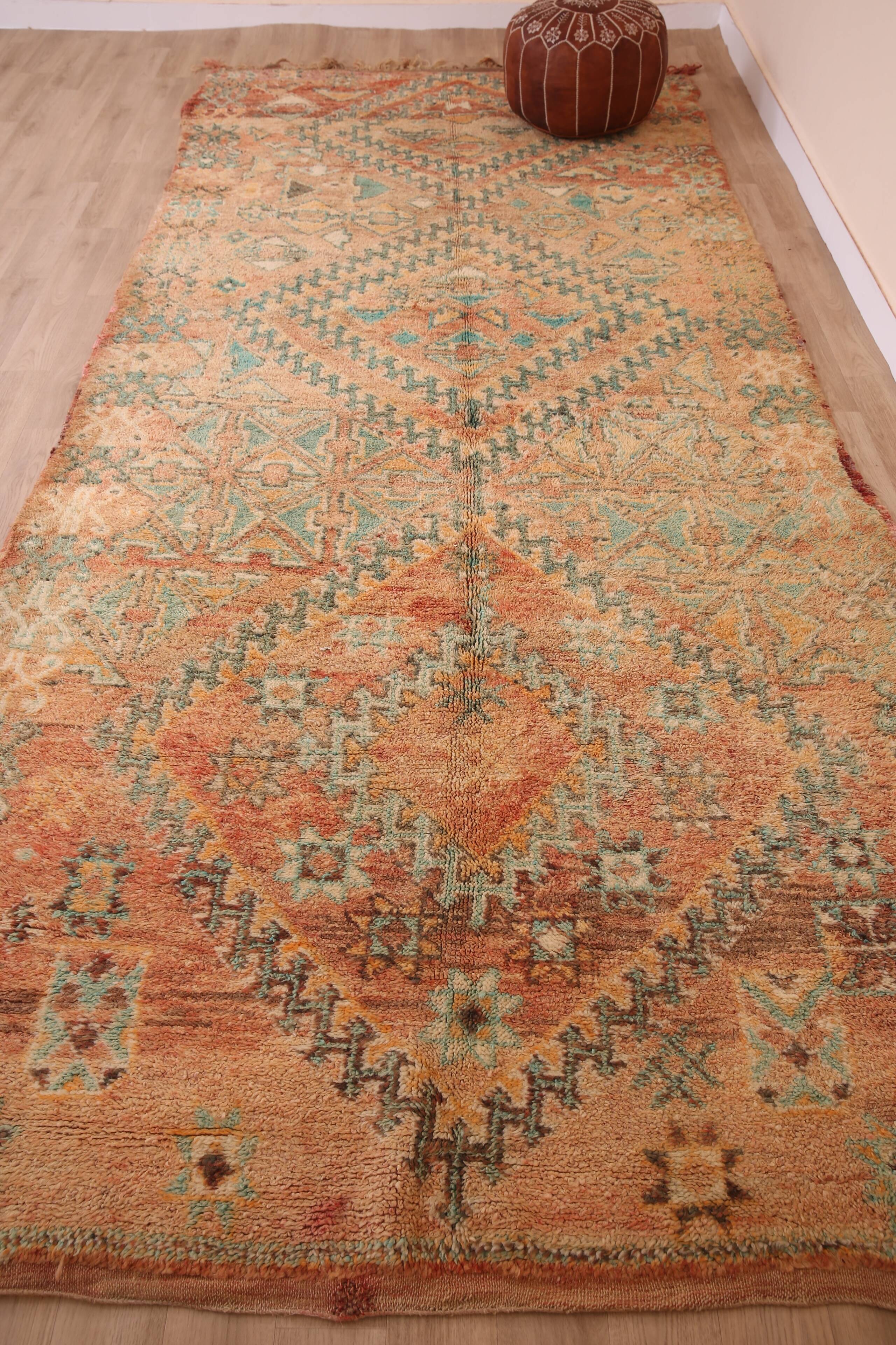 Peach Vintage Moroccan Rug 173 x 383 cm, Berber Wool Rug, Handmade Boho Rug