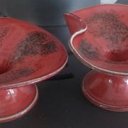 Paire de céramiques en grès émaillé moucheté rouge et noir
