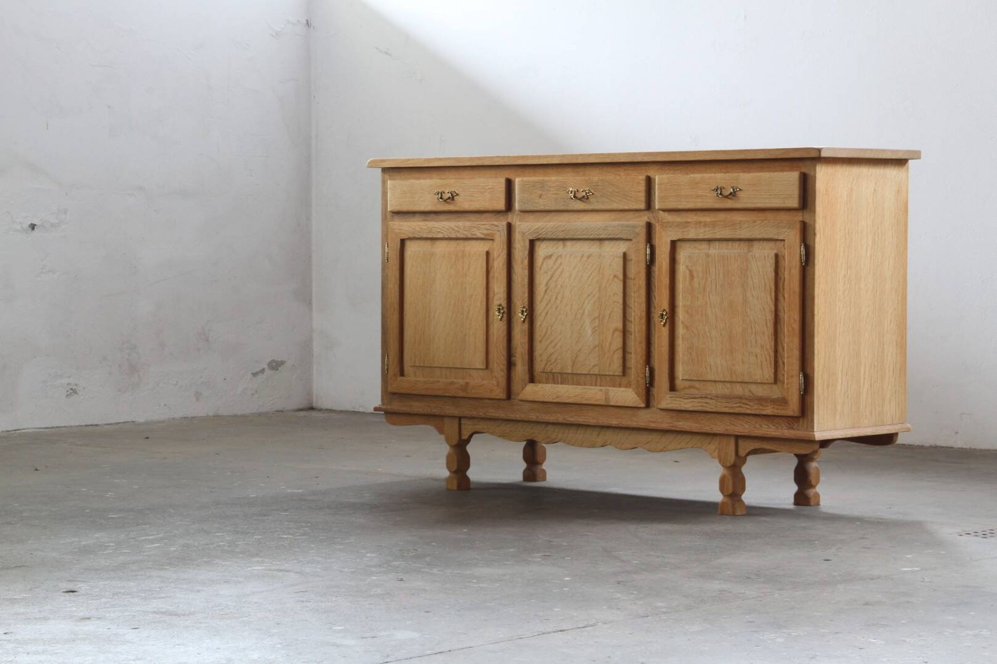 Vintage 1970s Danish Oak Low Cabinet / Sideboard, Henning Kjærnulf style
