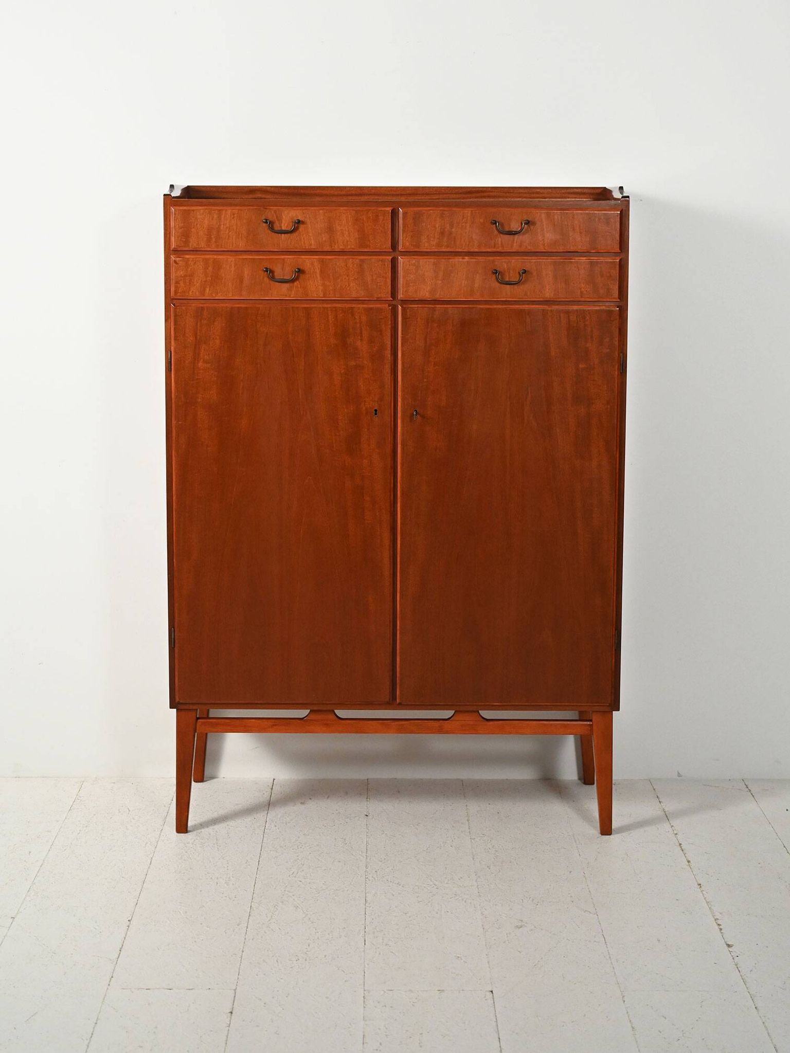 Cabinet en acajou scandinave des années 1950