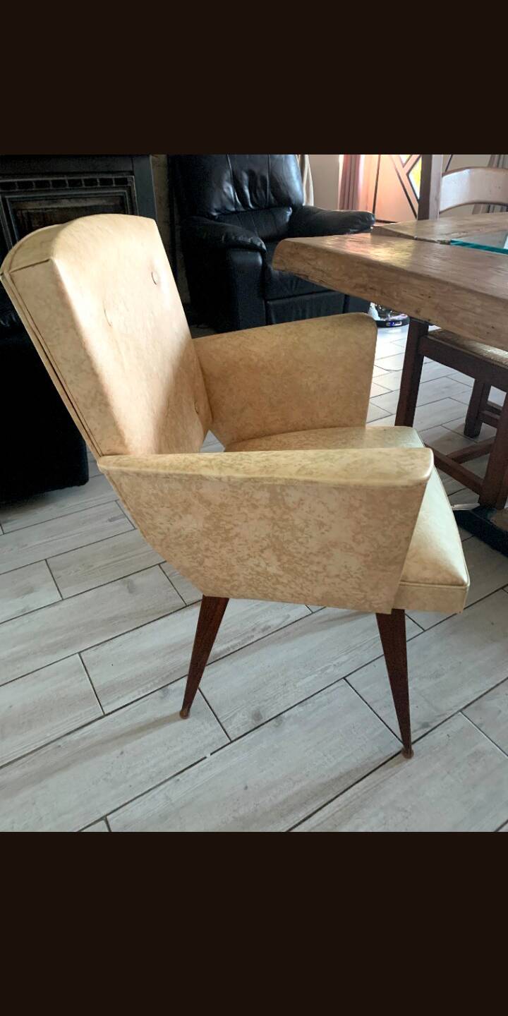 Pair of bridge armchairs in speckled faux leather, 1950.