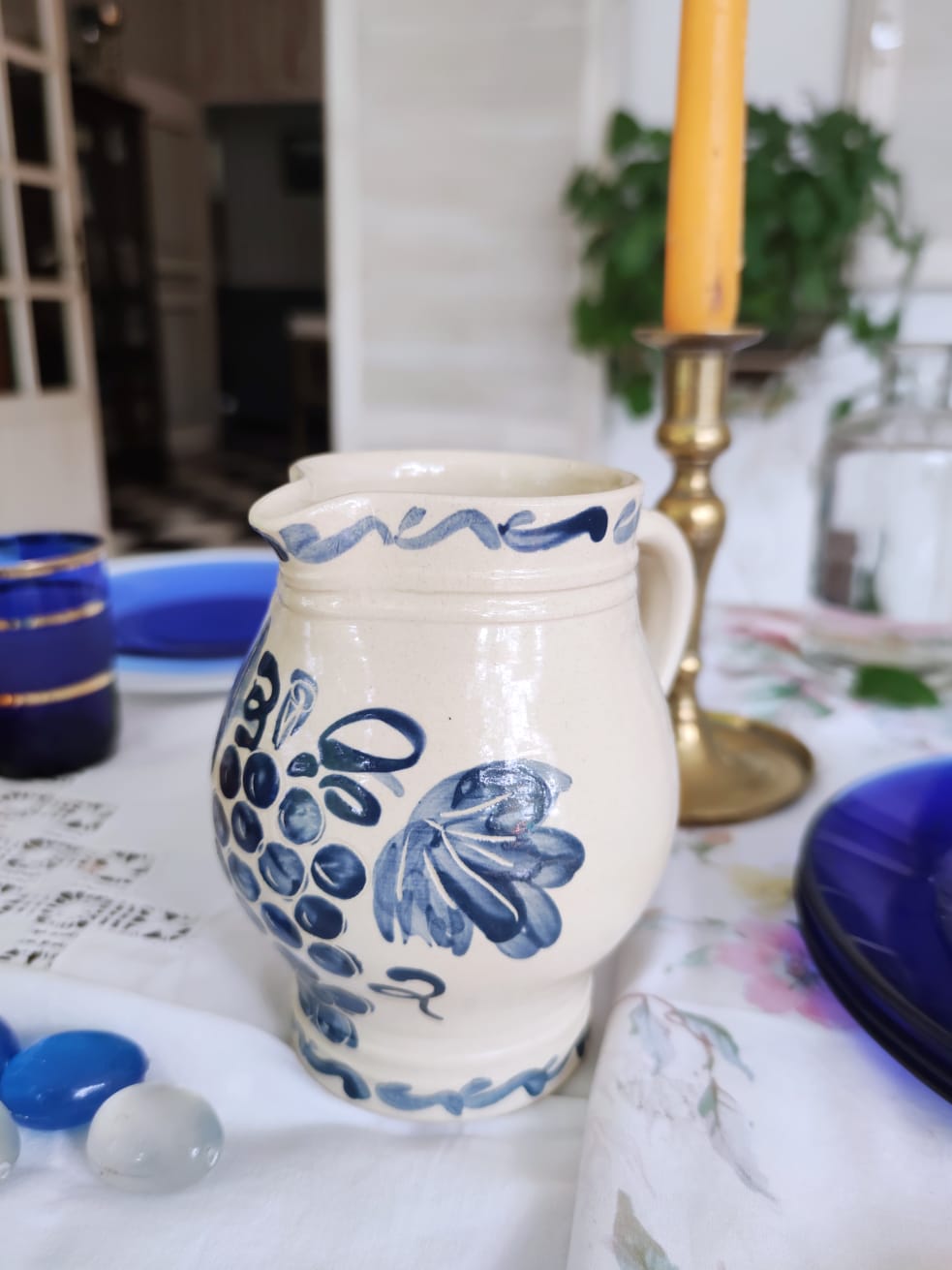 Decanter with grape blue decoration