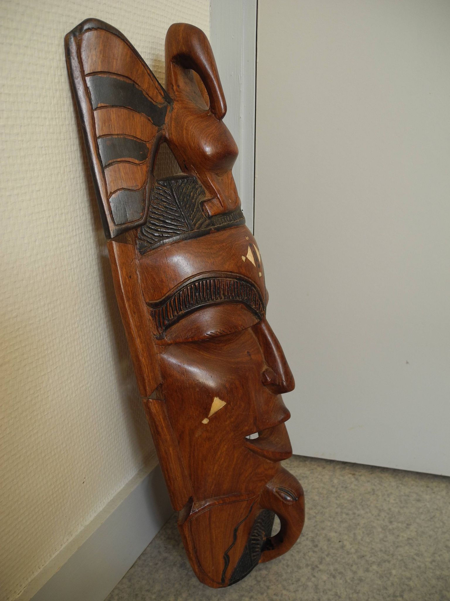 Pair of African wooden masks, vintage decoration, wooden African masks, 70s/80s