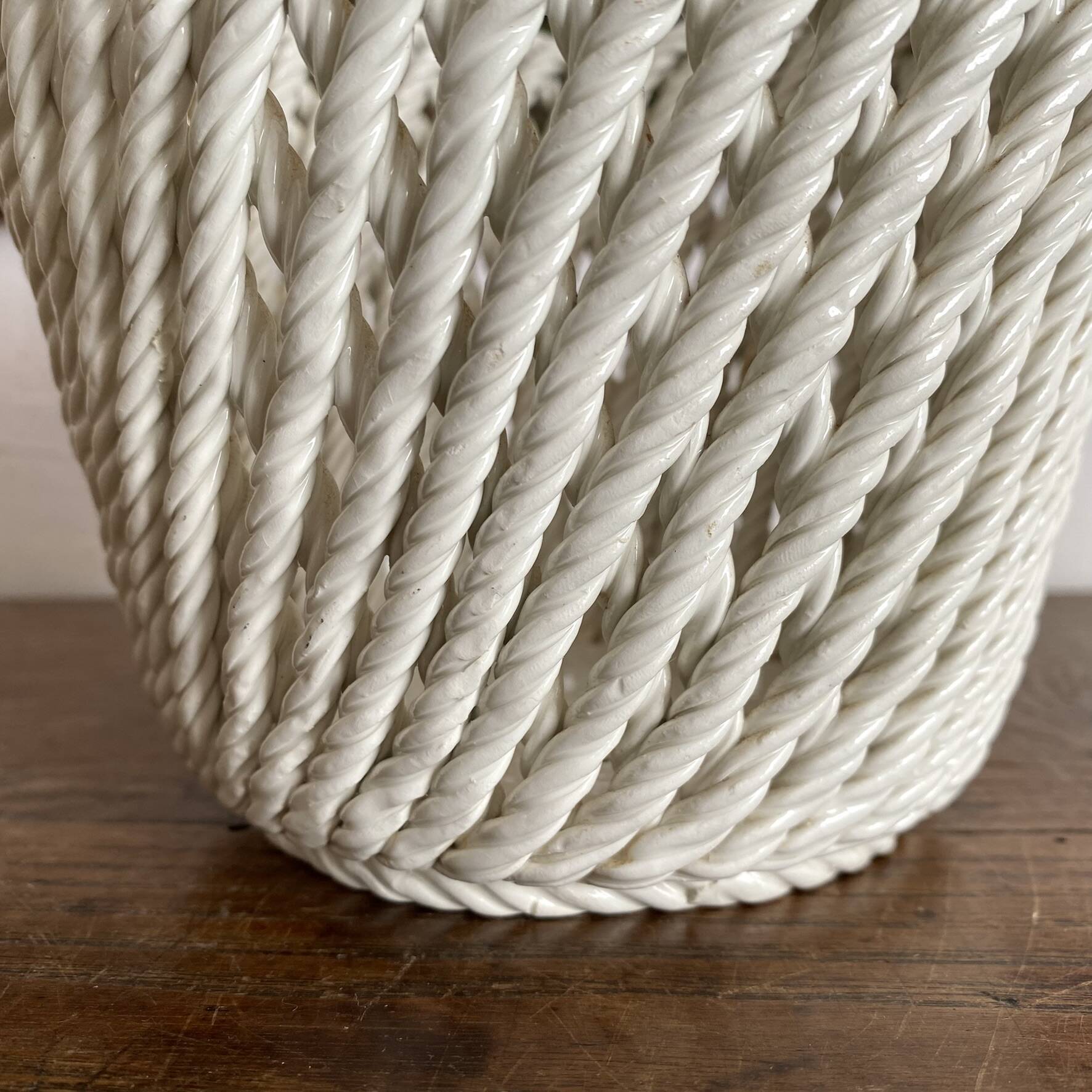 Woven ceramic plant pot