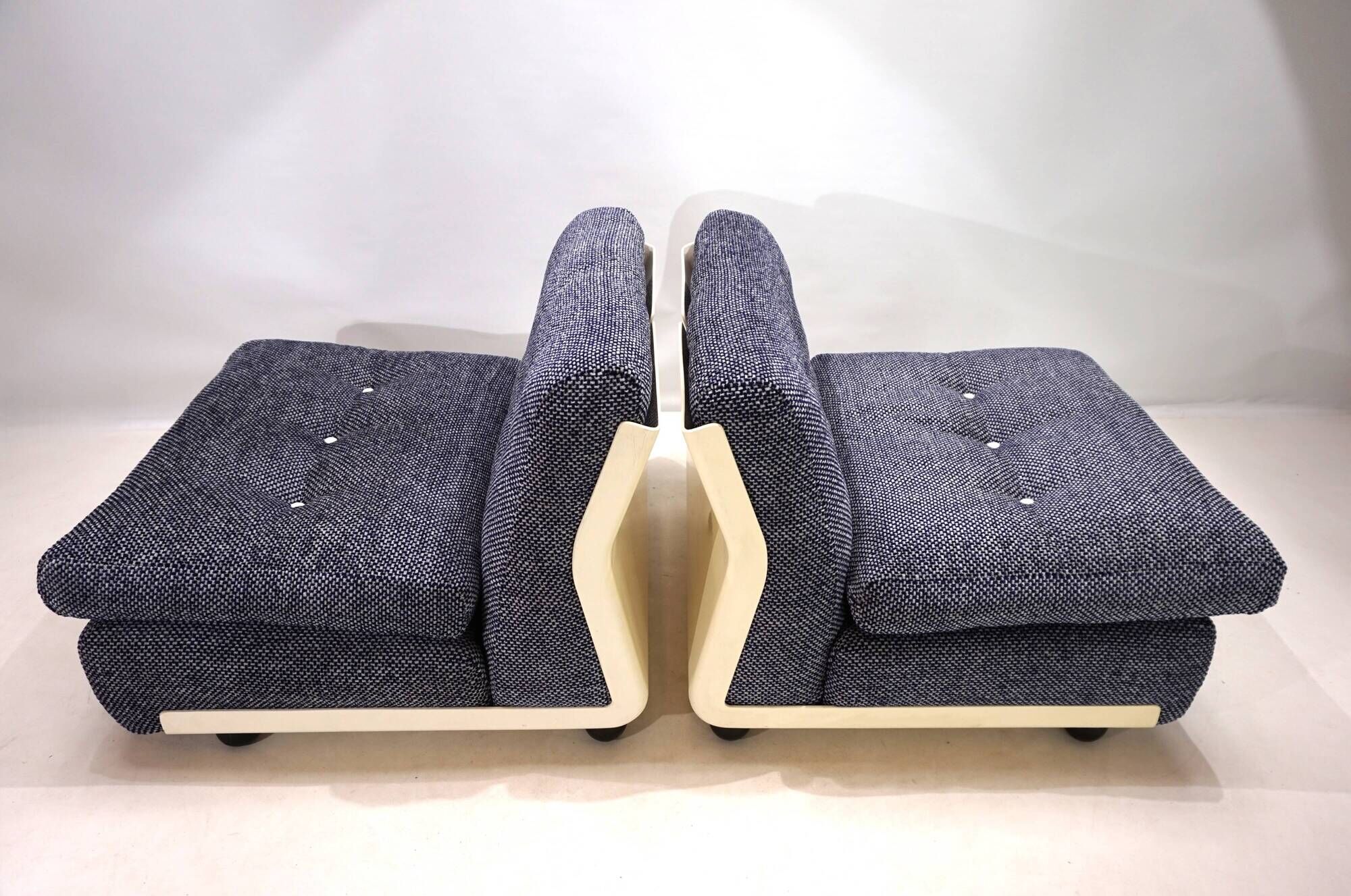 Set of 2 C&B Italia Amanta modular lounge chairs by Mario Bellini, 1970
