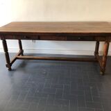 Farm table with stowed