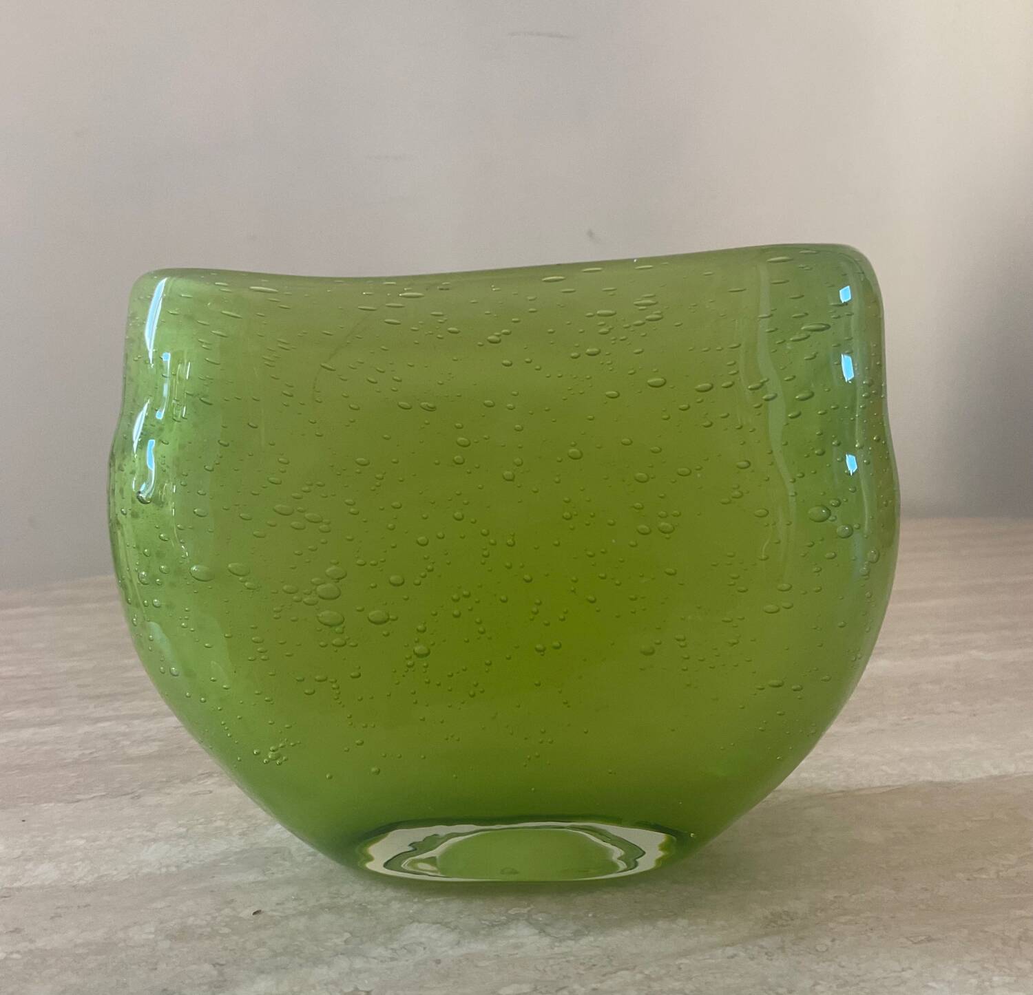 Murano vase in bubble-blown glass paste