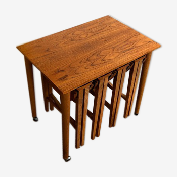 Scandinavian tables 62 cm