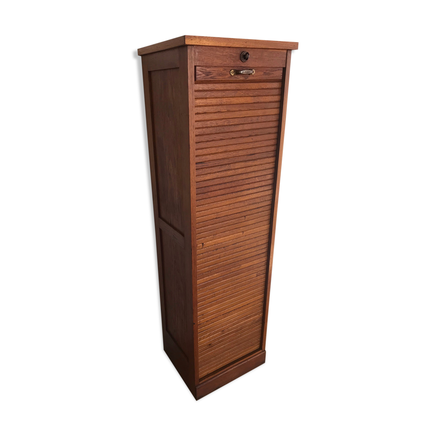 Vintage curtain binder in solid brown oak year 50