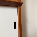 Shelf / display case