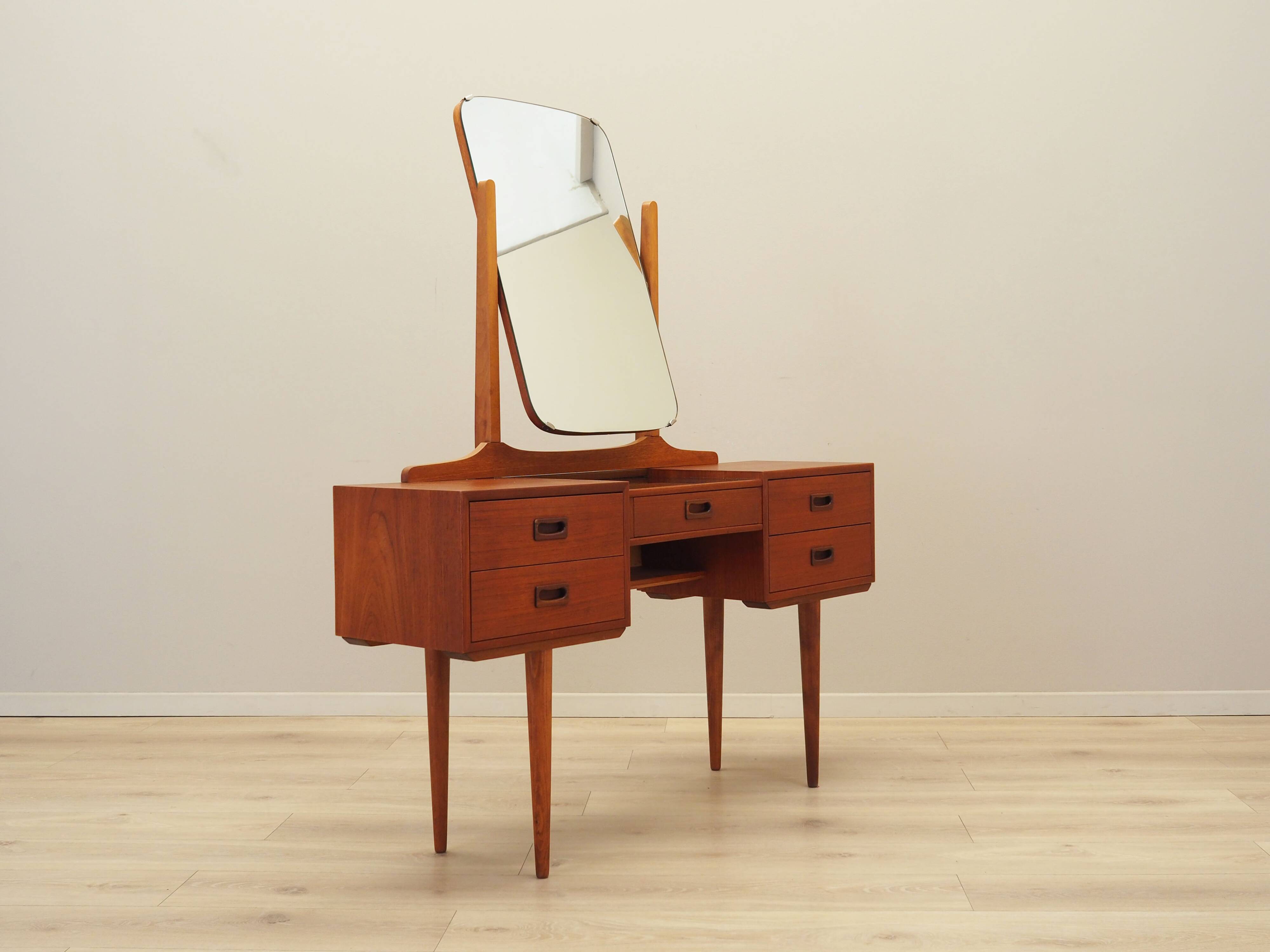 Teak dressing table, Danish design, 1970s, production: Denmark