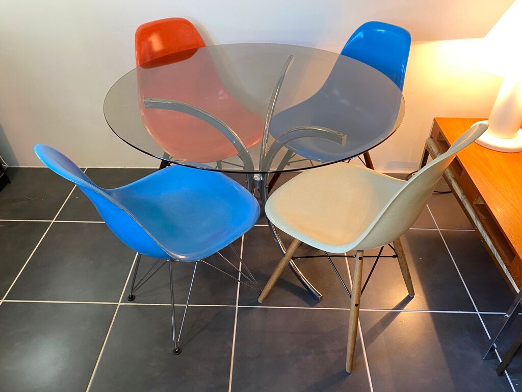 Round kitchen or dining room in smoked glass chrome structure an70
