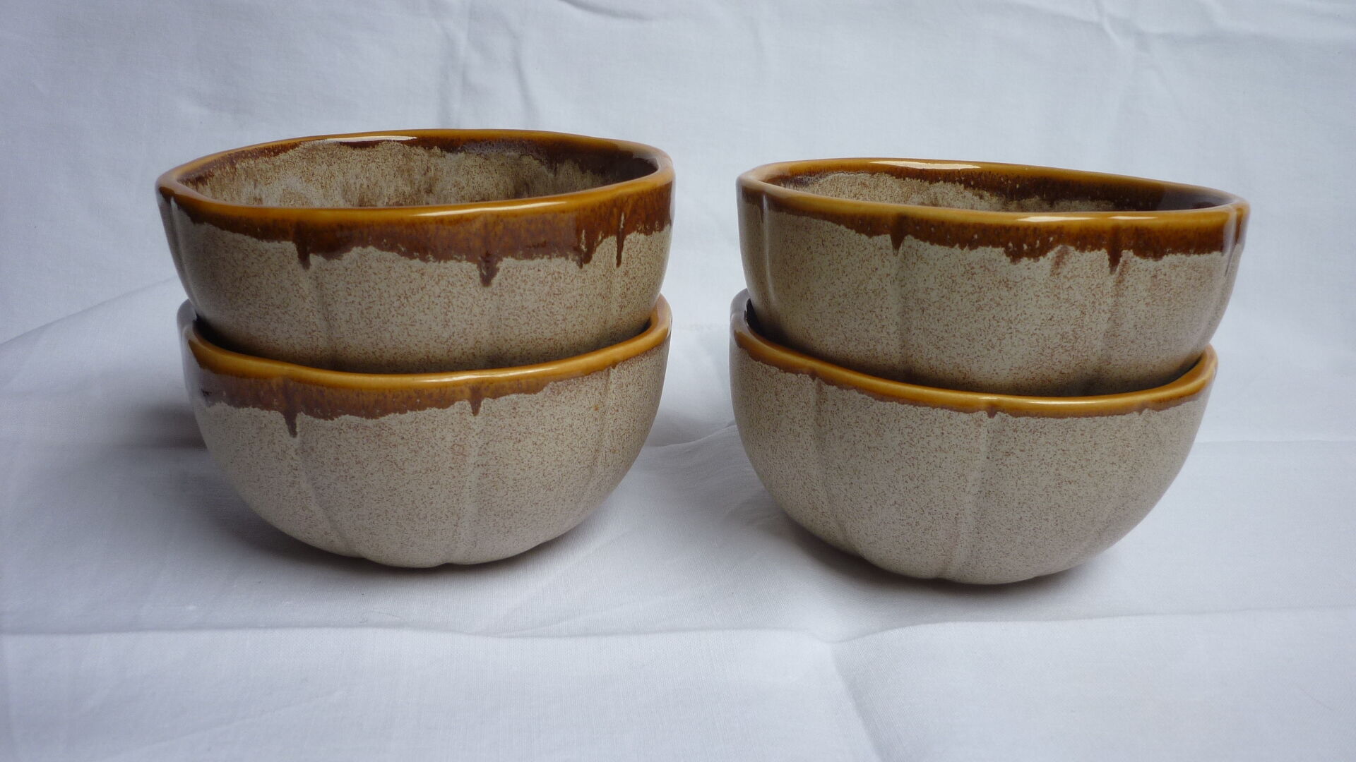 Set of 4 bowls Vallauris in gre enamelled