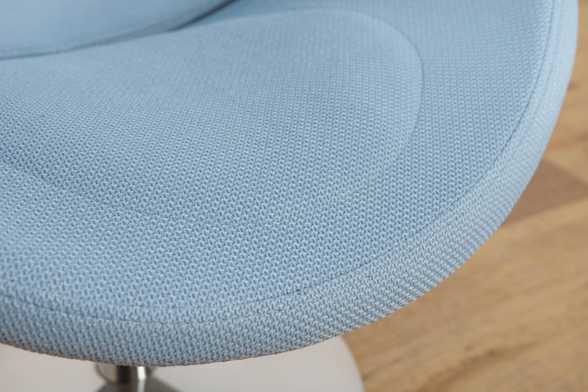 Model EJ 96 „Apollo” Armchairs by Peter Hjort Lorentzen & Johannes Foersom