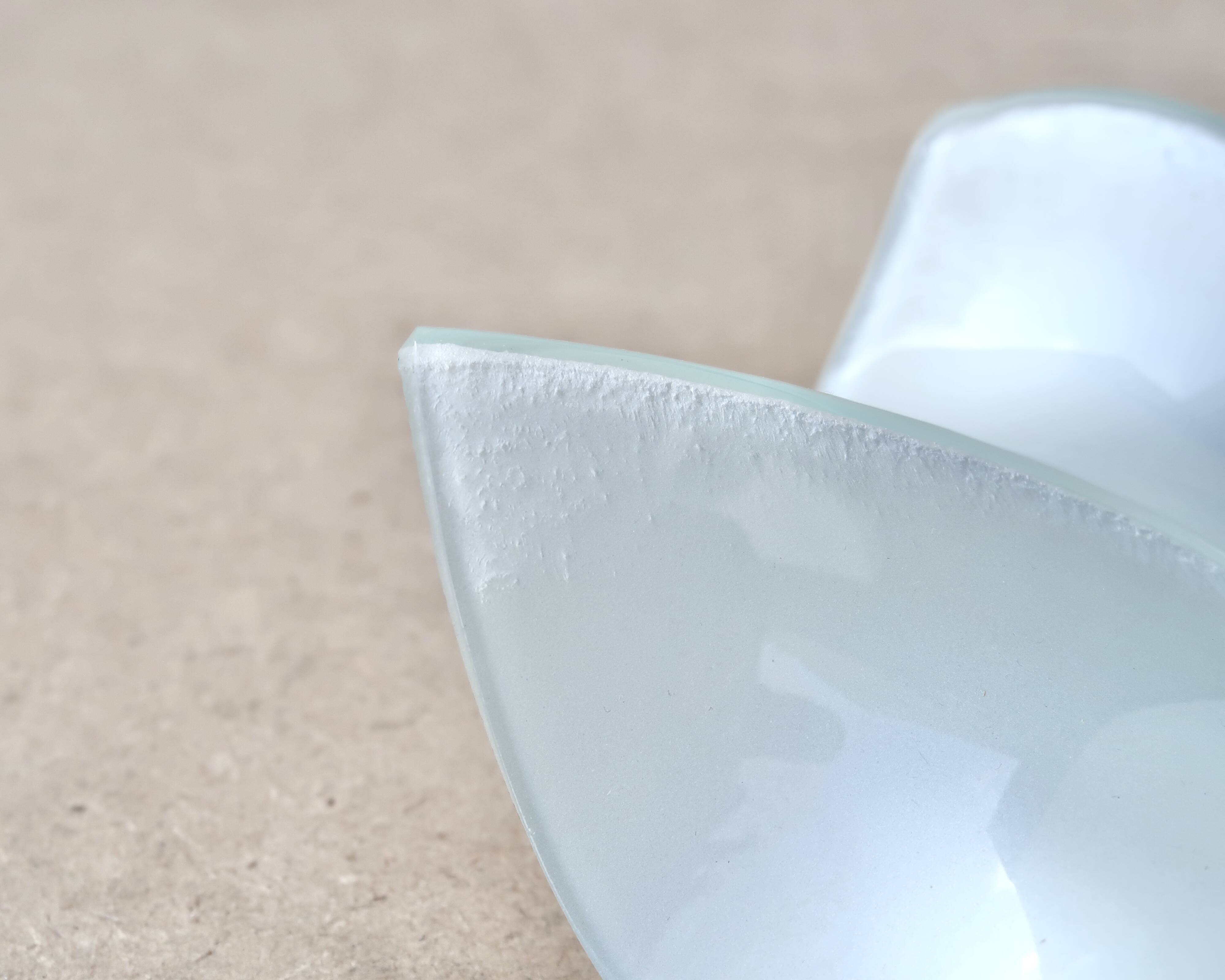 Empty pocket cup in pearly glass signed Pierre Cardin, 1970s