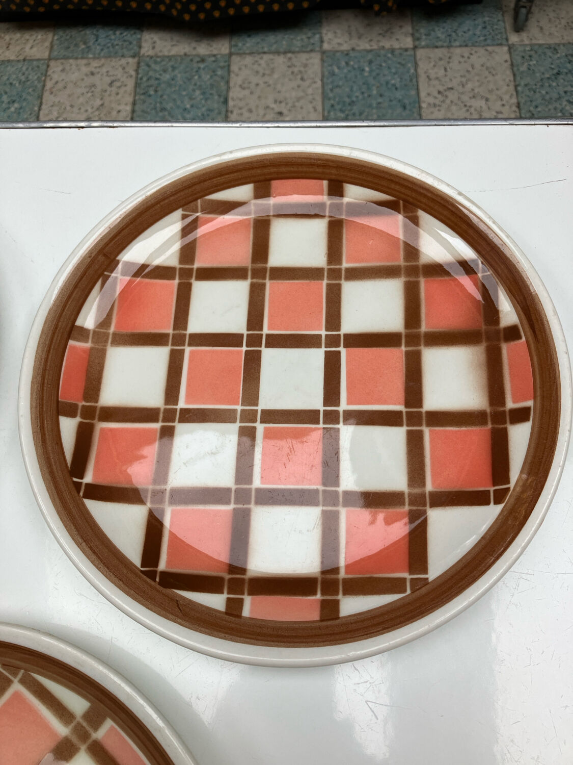 5 dinner plates