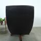 Fauteuil pivotant en similicuir noir provenant de Suède
