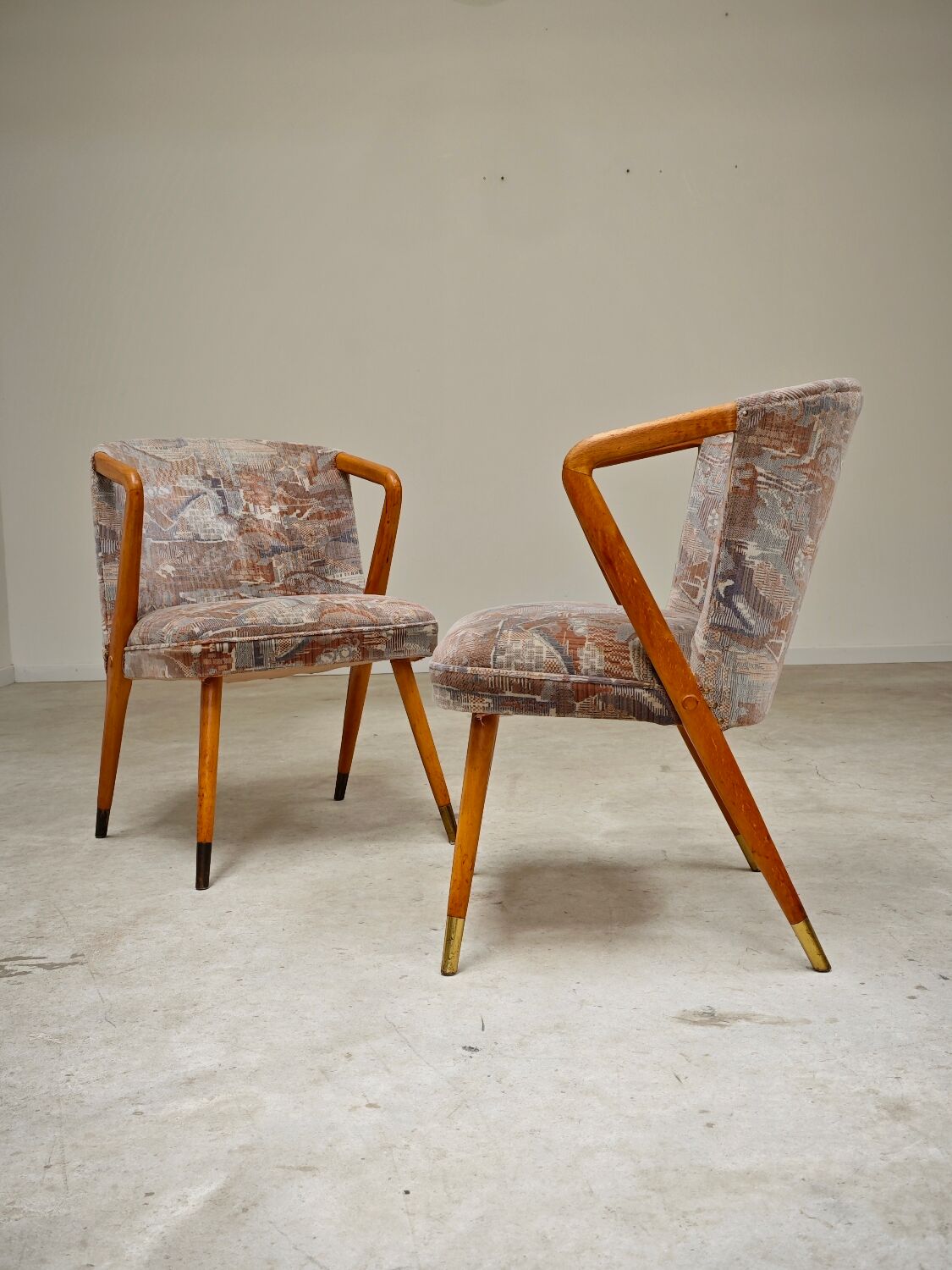 Pair of armchairs / chairs with armrests by Ludvik Volak
