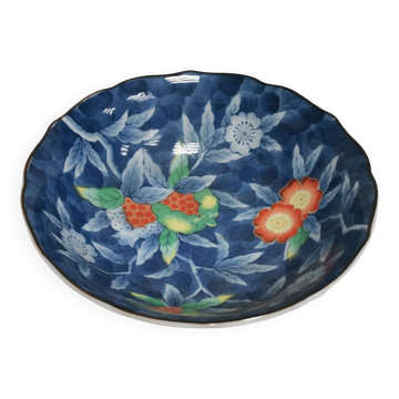 Chinese Porcelain Bowl, Asia. See signature