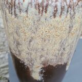 Ceramic umbrella door