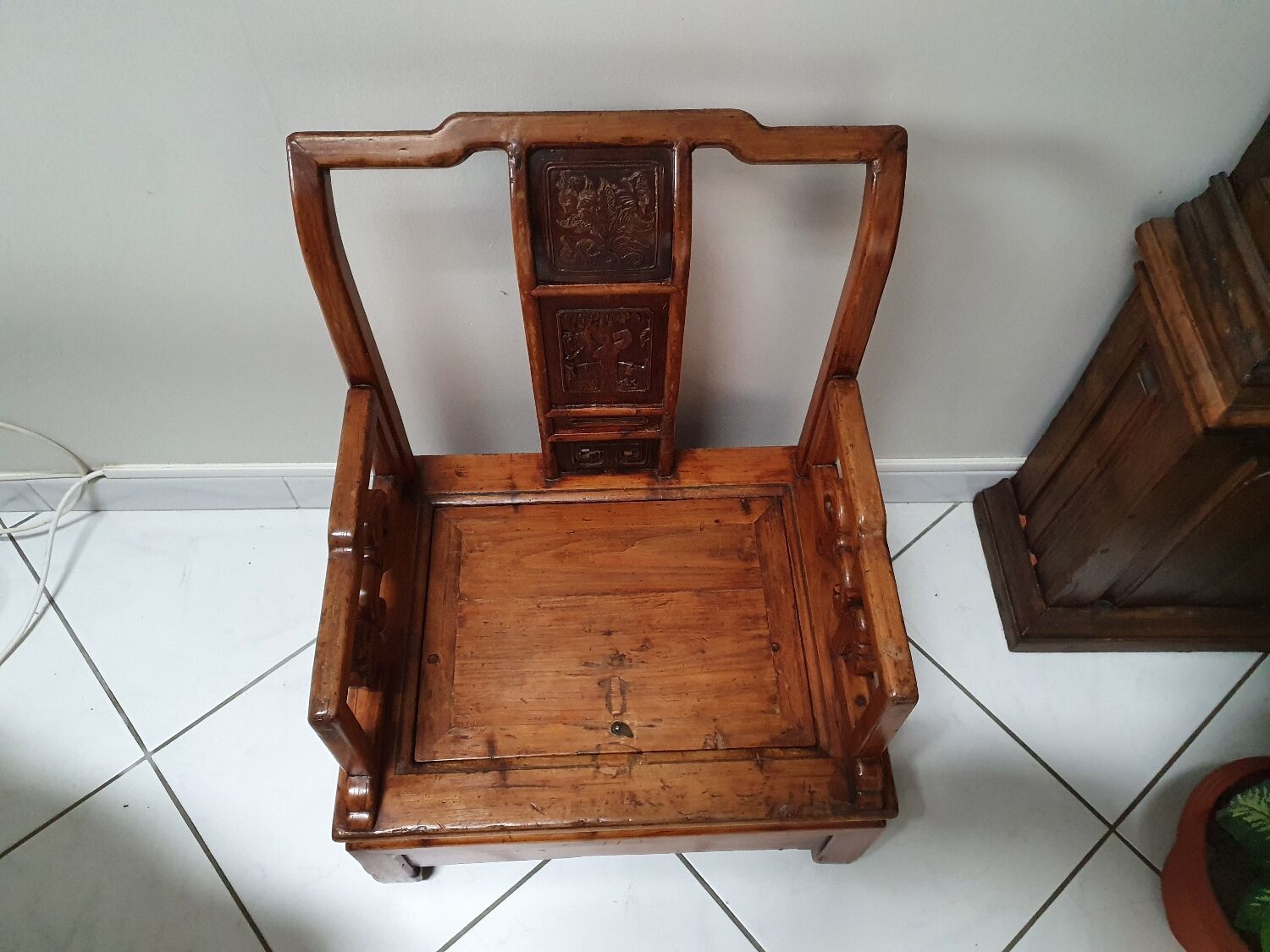 Chaise de dame de cour chinoise