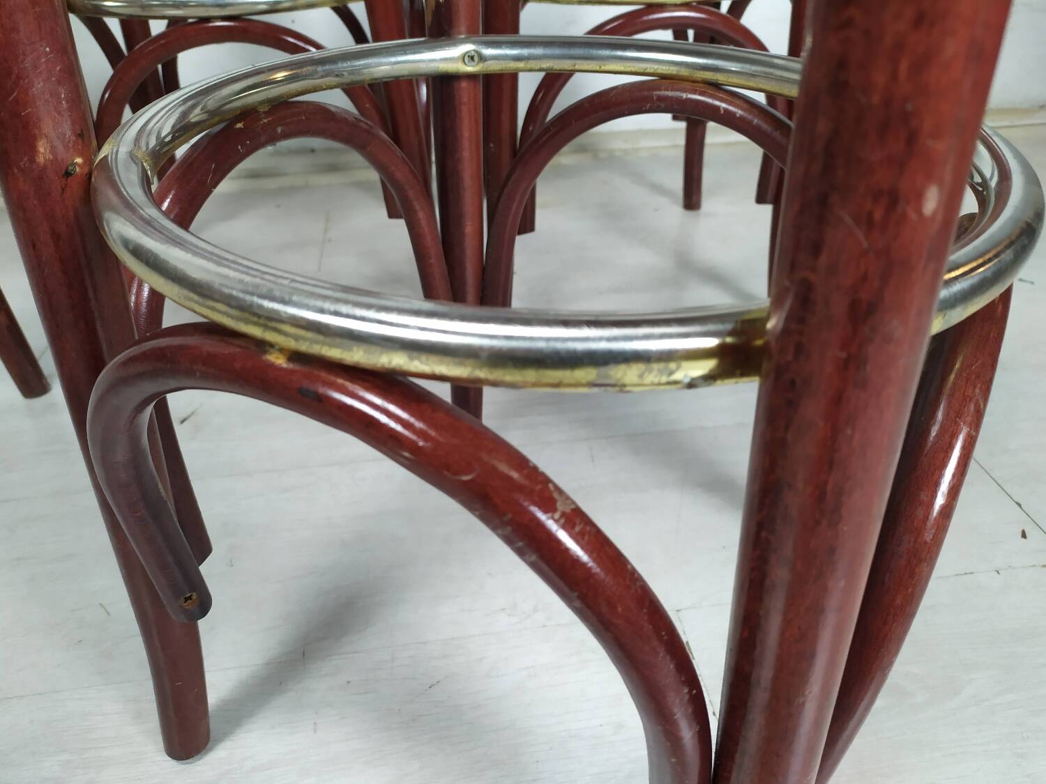 5 bistro stools