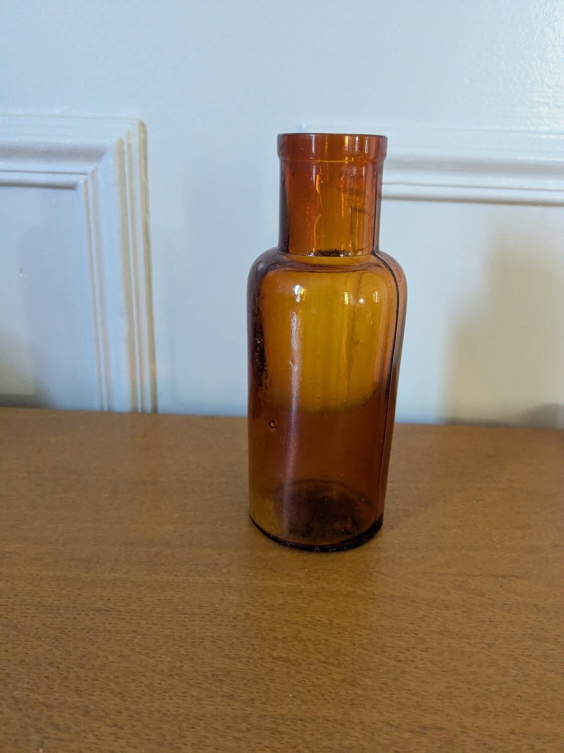 Apothecary bottle