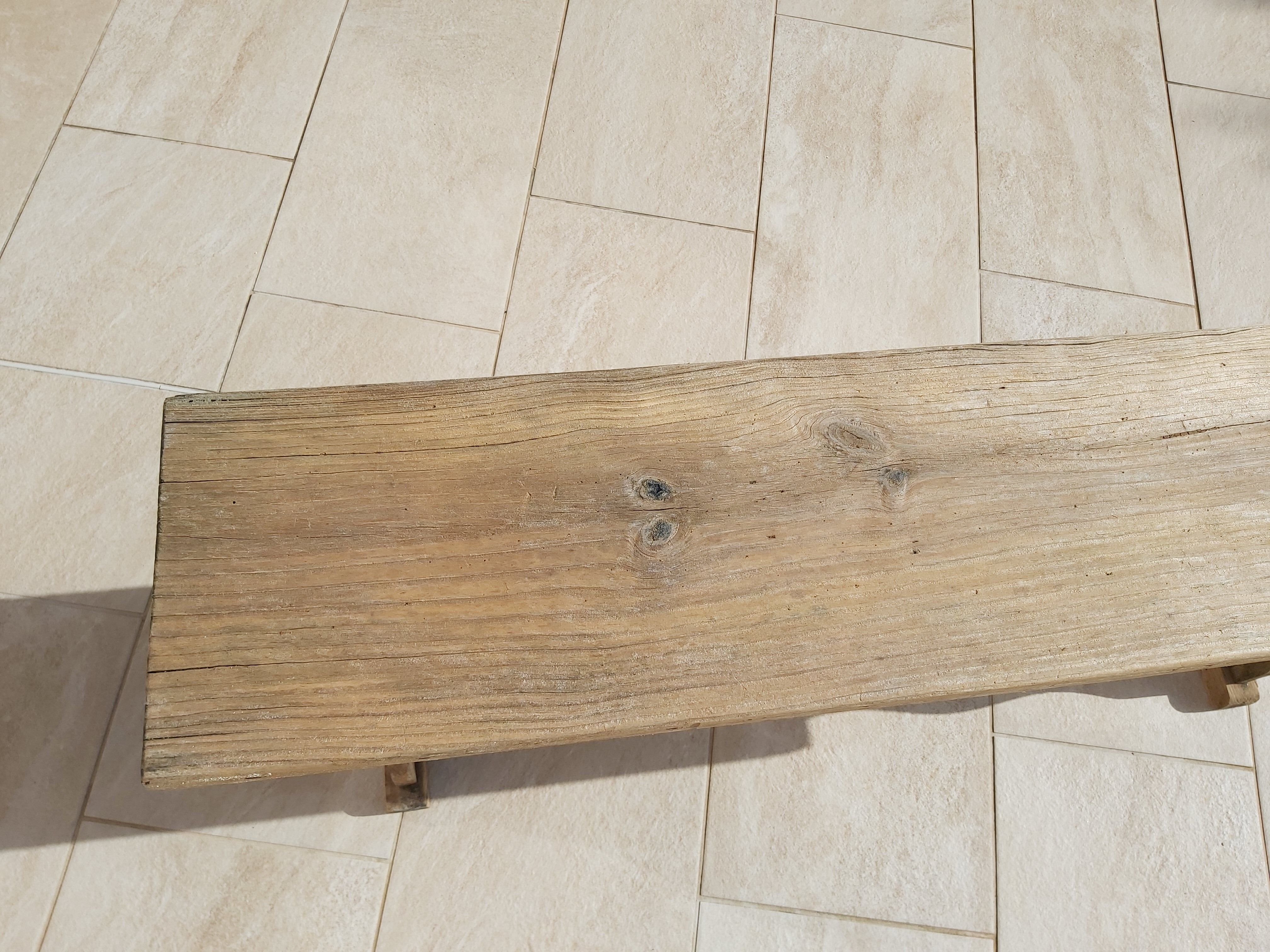 Rough wood bench 113 cm