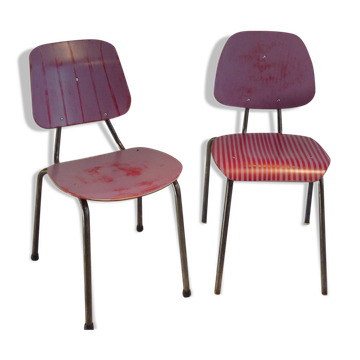 Paire de chaises tube acier empilables