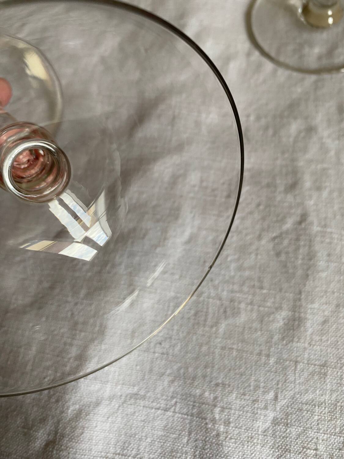 Set of 2 crystal champagne glasses