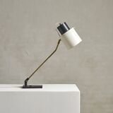 Articulated table lamp