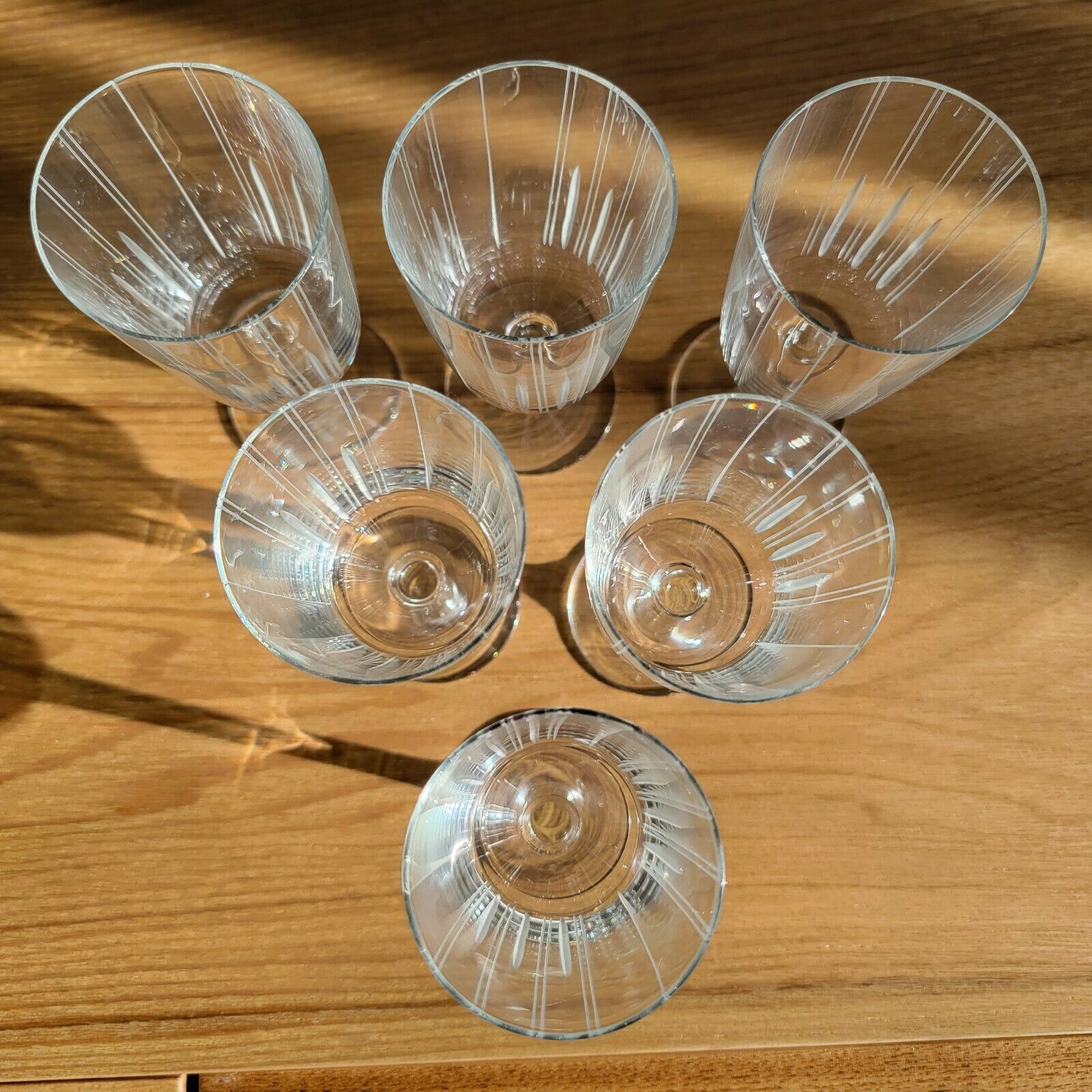 Set of 6 glasses on foot wine or liqueur decoration engraved features art deco