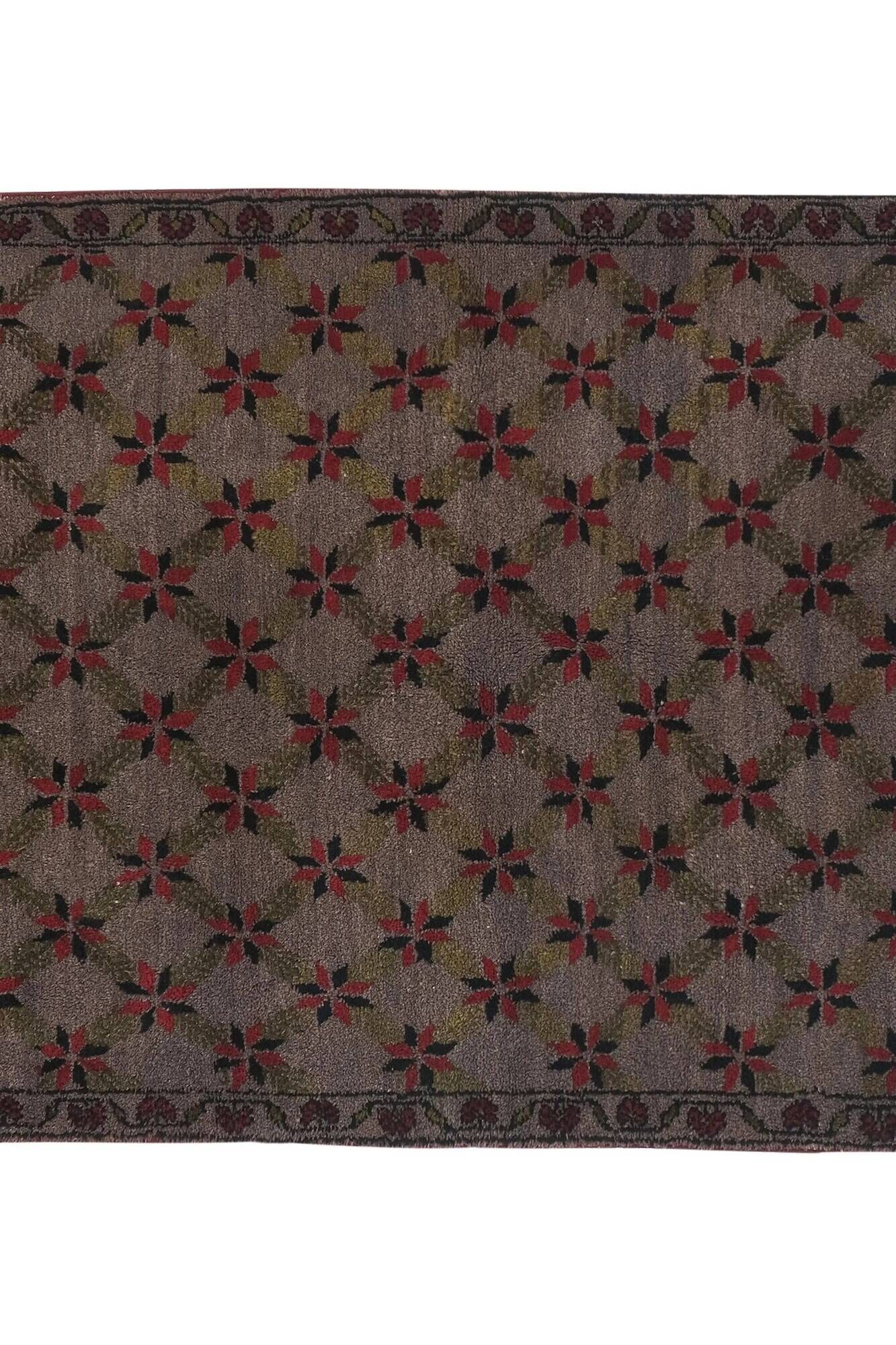 Vintage handmade Turkish rug 115x245 cm