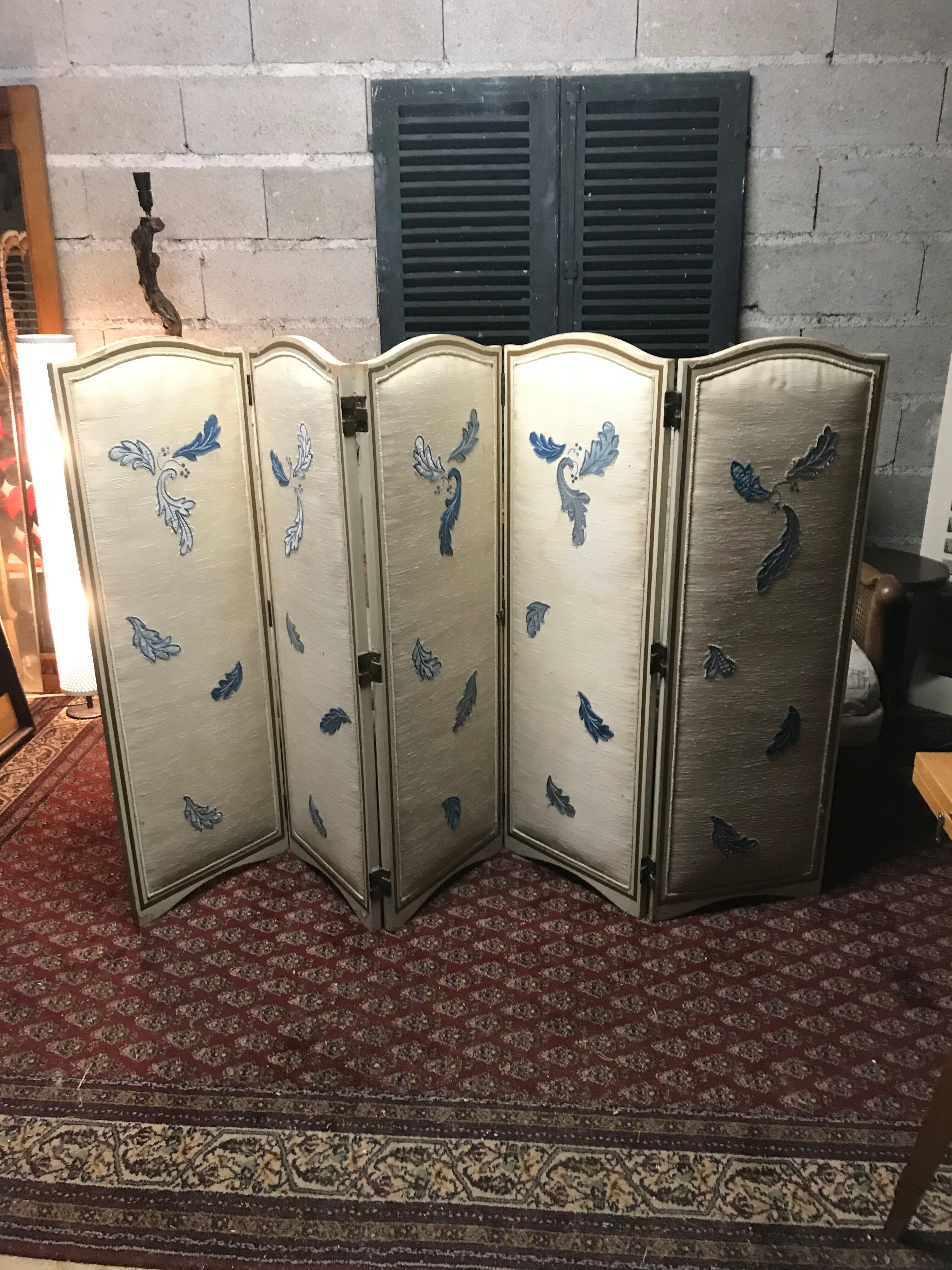 Old screen wood art deco