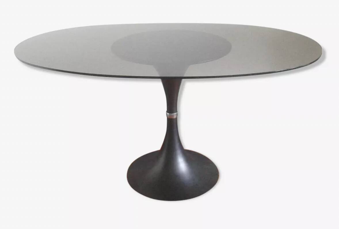 Tulip table 70