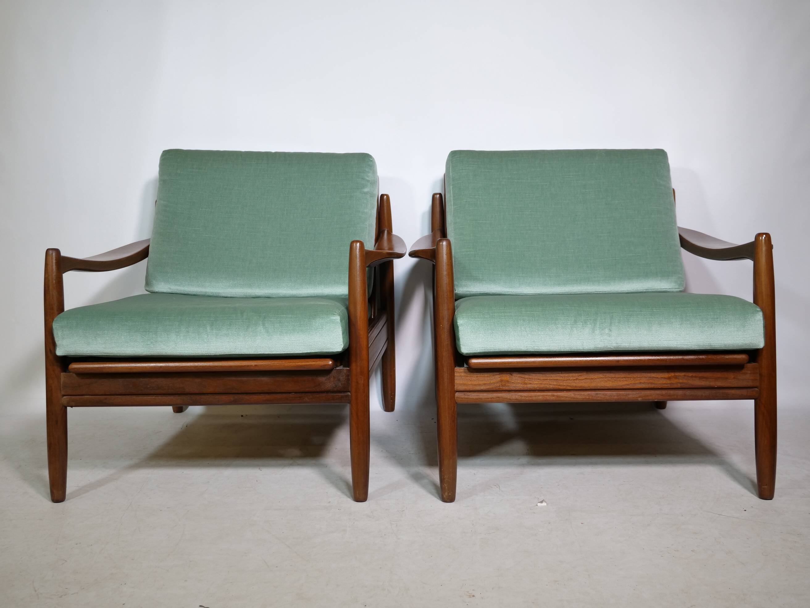 Mid-Century Design Teak Lounge Chairs from Denmark, Set of 2, 1960s