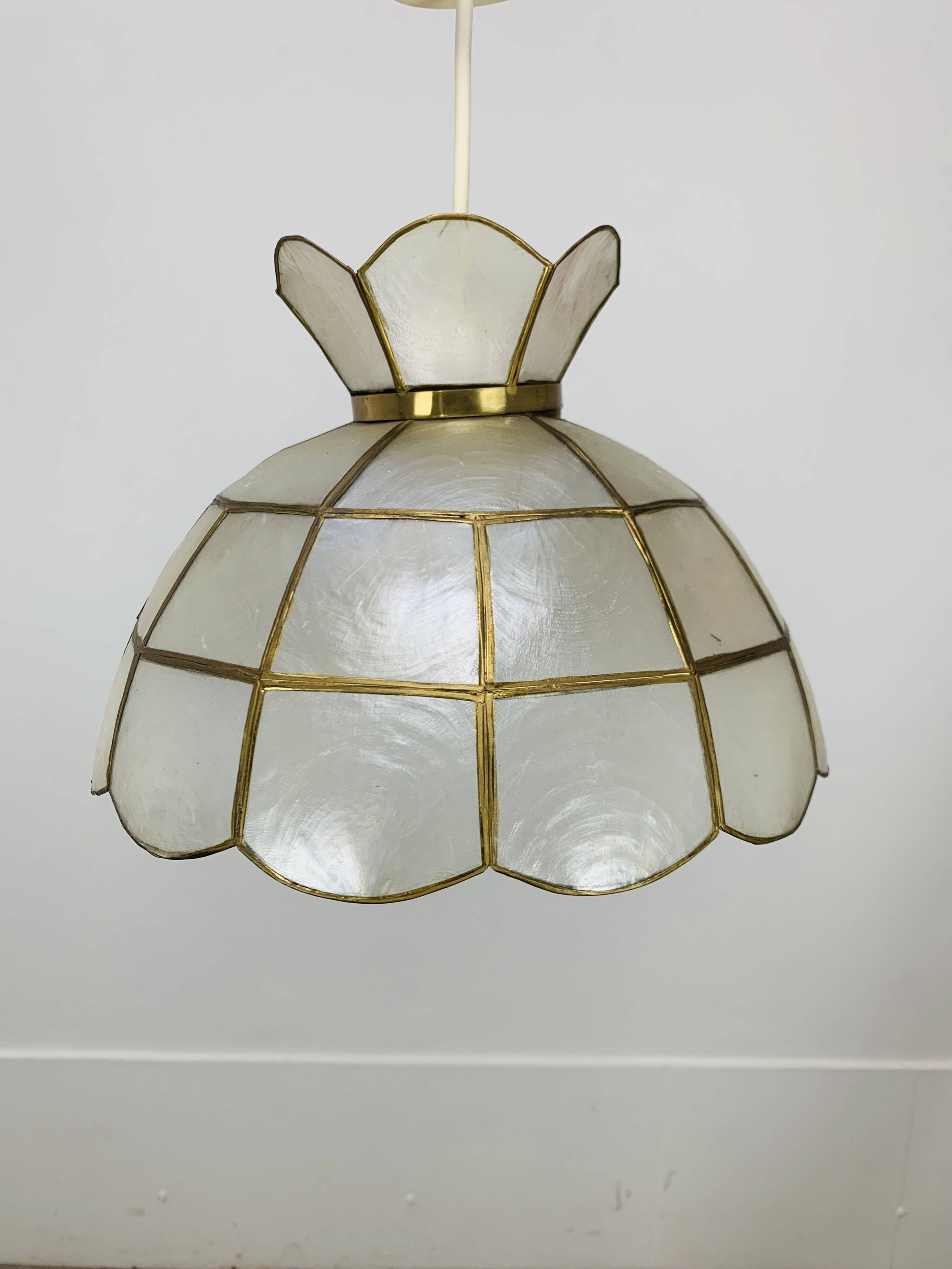 Vintage 60s mother-of-pearl and brass pendant light