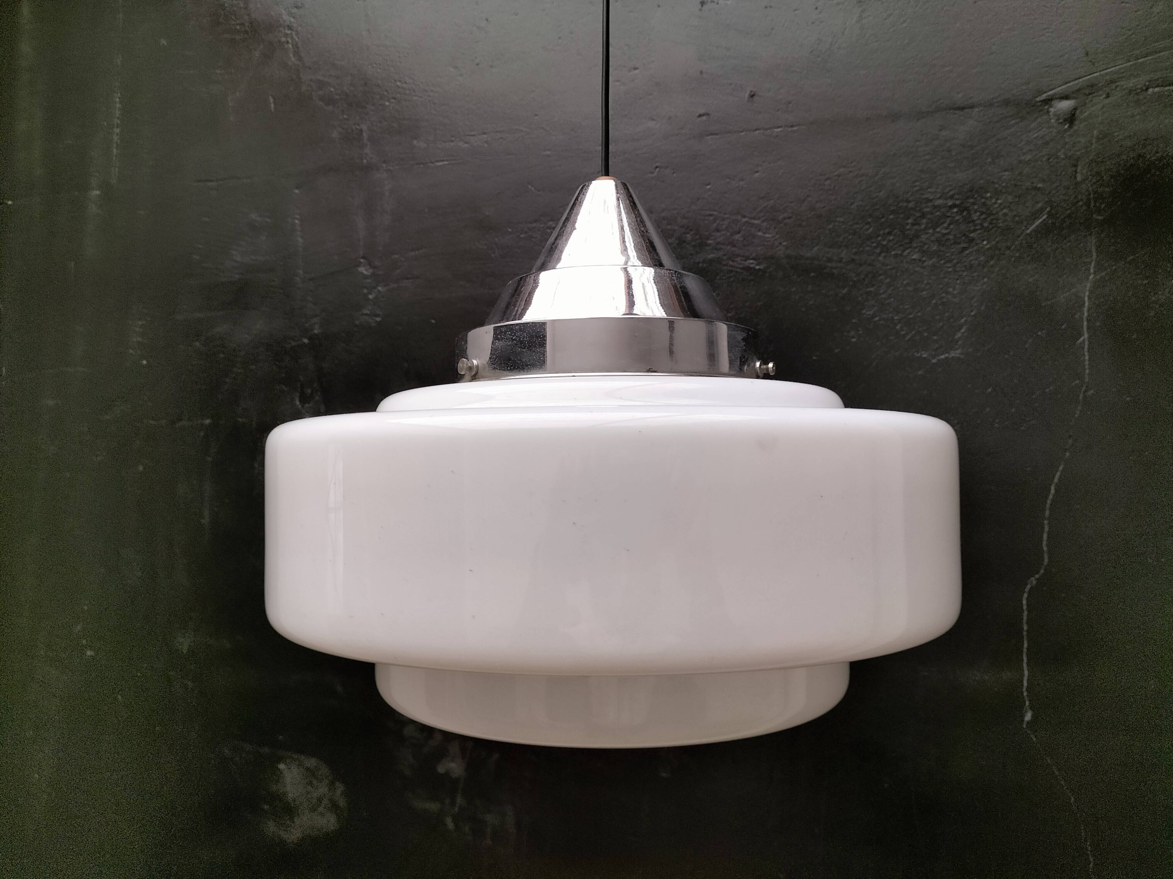 Art deco pendant light