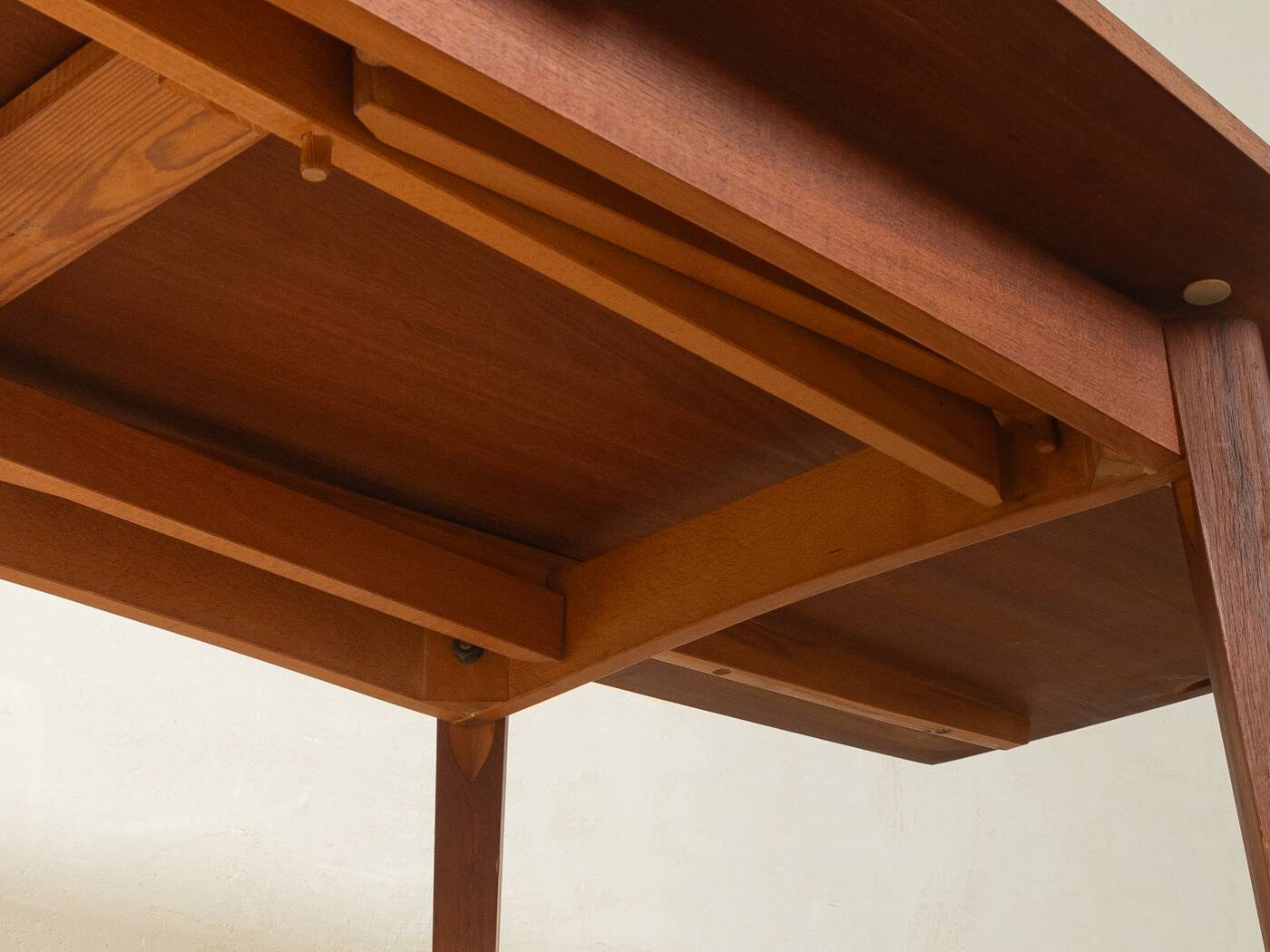 Elegant mid-century dining table with extension function, 1960s, teak veneer