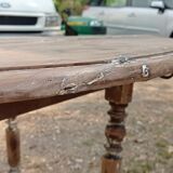 Round table of round farm with flaps