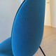 Chaises Gubi, Beetle bleu