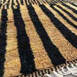 Traditional handmade pure wool beni ourain rug, size 1.5/2.5 m.