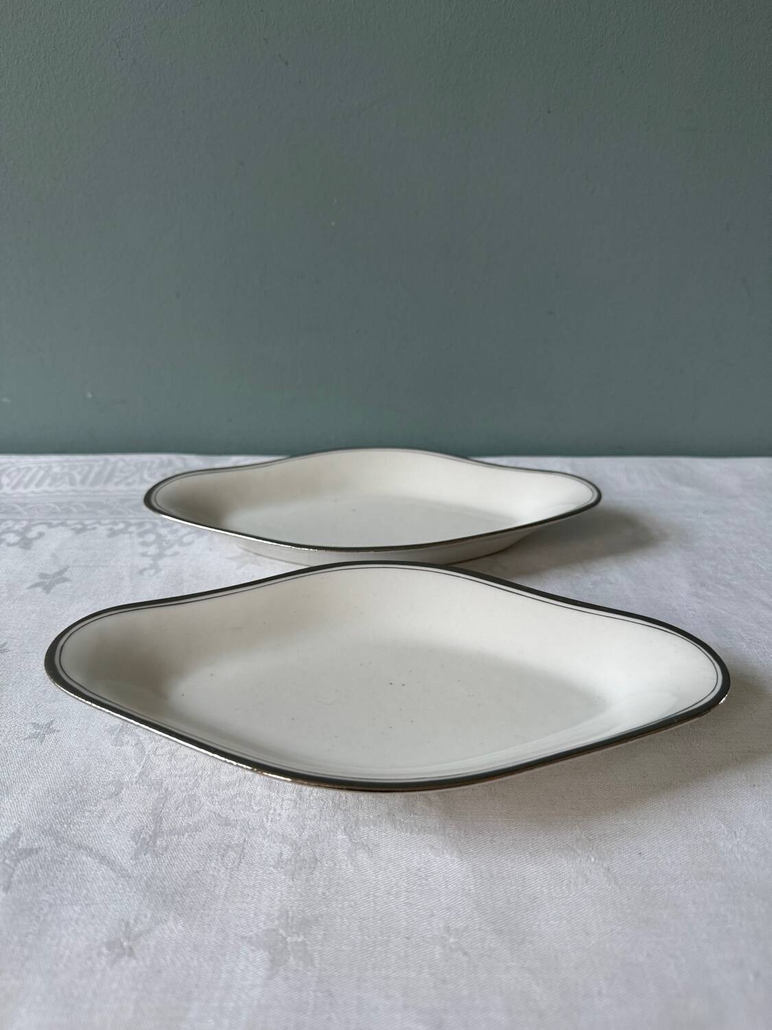 4 plats en porcelaine de Limoges Jules Vieillard XIXème