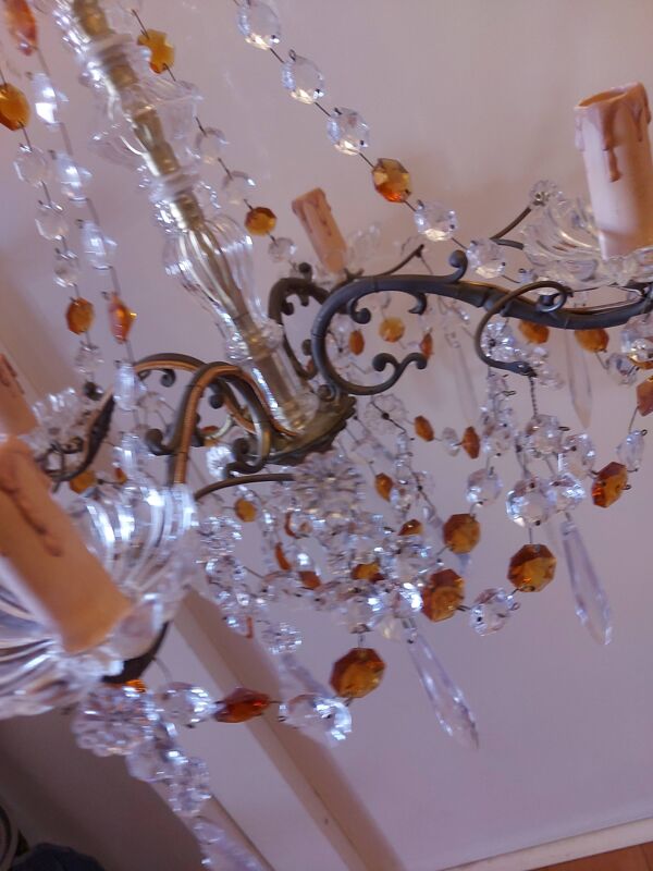 Lustre à, pampilles en cristal de couleur