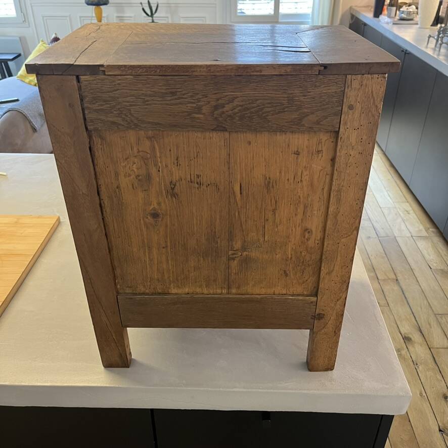 Chevet classique en bois